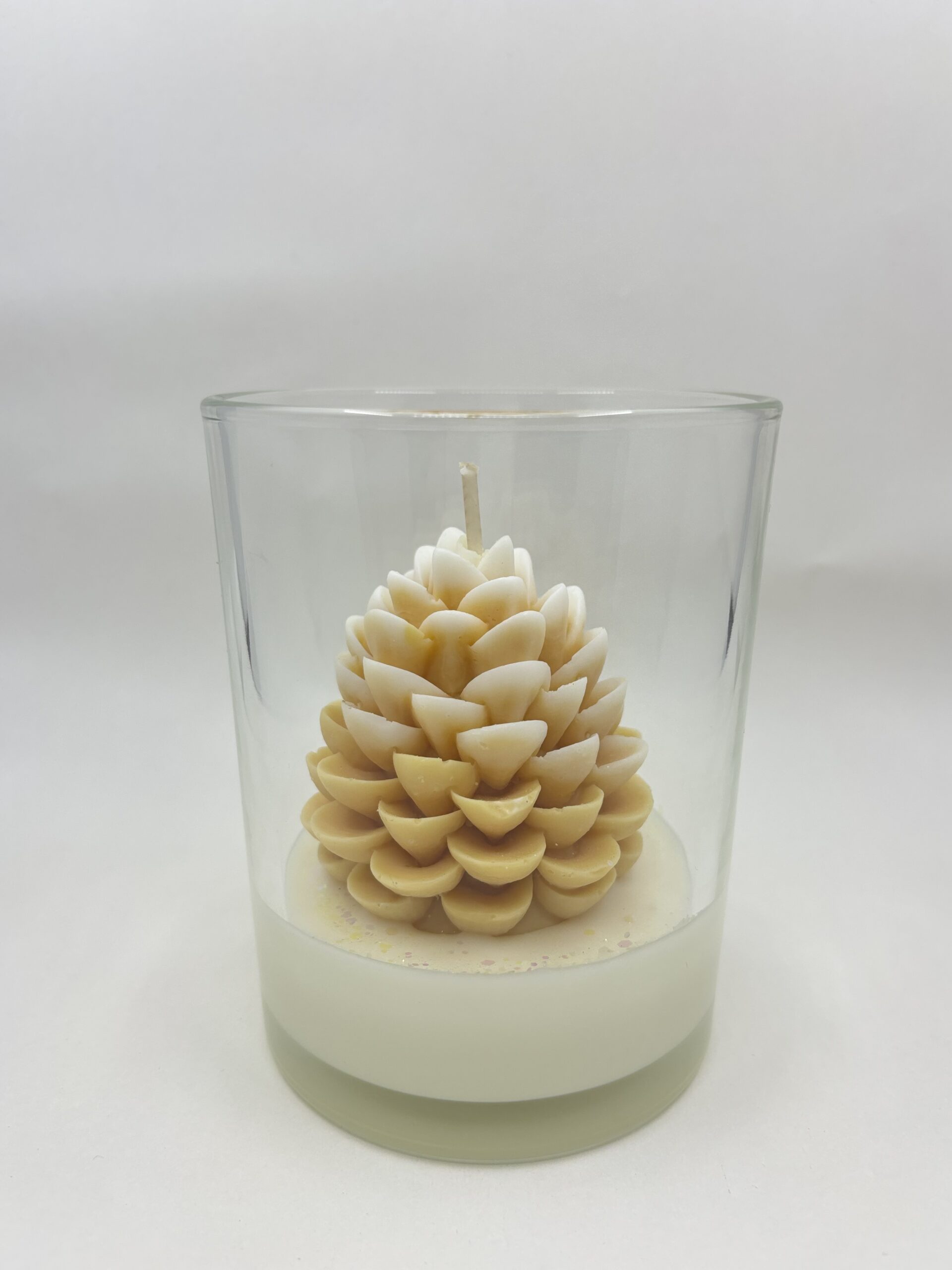 Sojavahast küünal "Käbi"